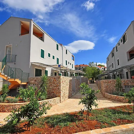 Apartman Kala Mendula.3 *